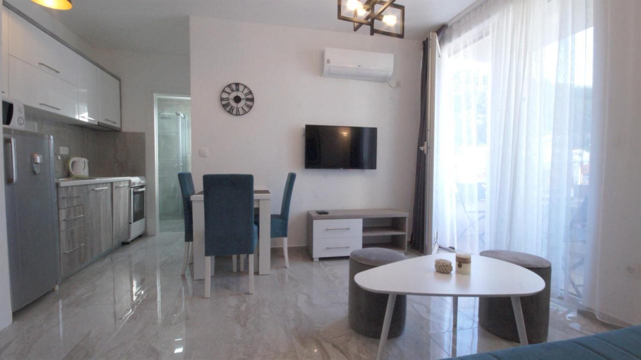 Mondi Azzurri Apartment Budva Exterior foto